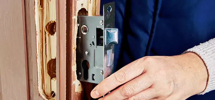 Garage Door Lock Replacement Brookline
